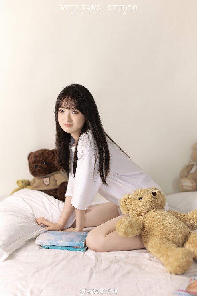 夜鹰 封面